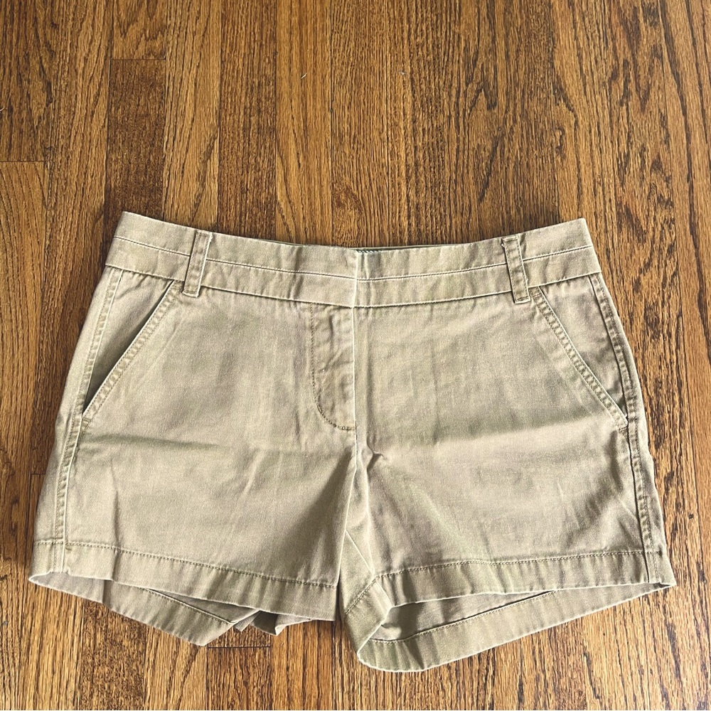 J Crew Women’s Chino 4in Inseam Shorts